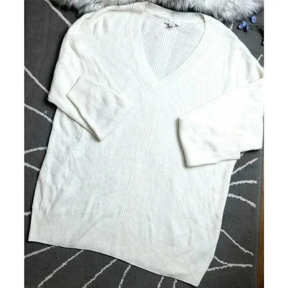 Topshop Size 12 Sweater V Neck Long Sleeves Pullover White Sweater NWT - Picture 1 of 3